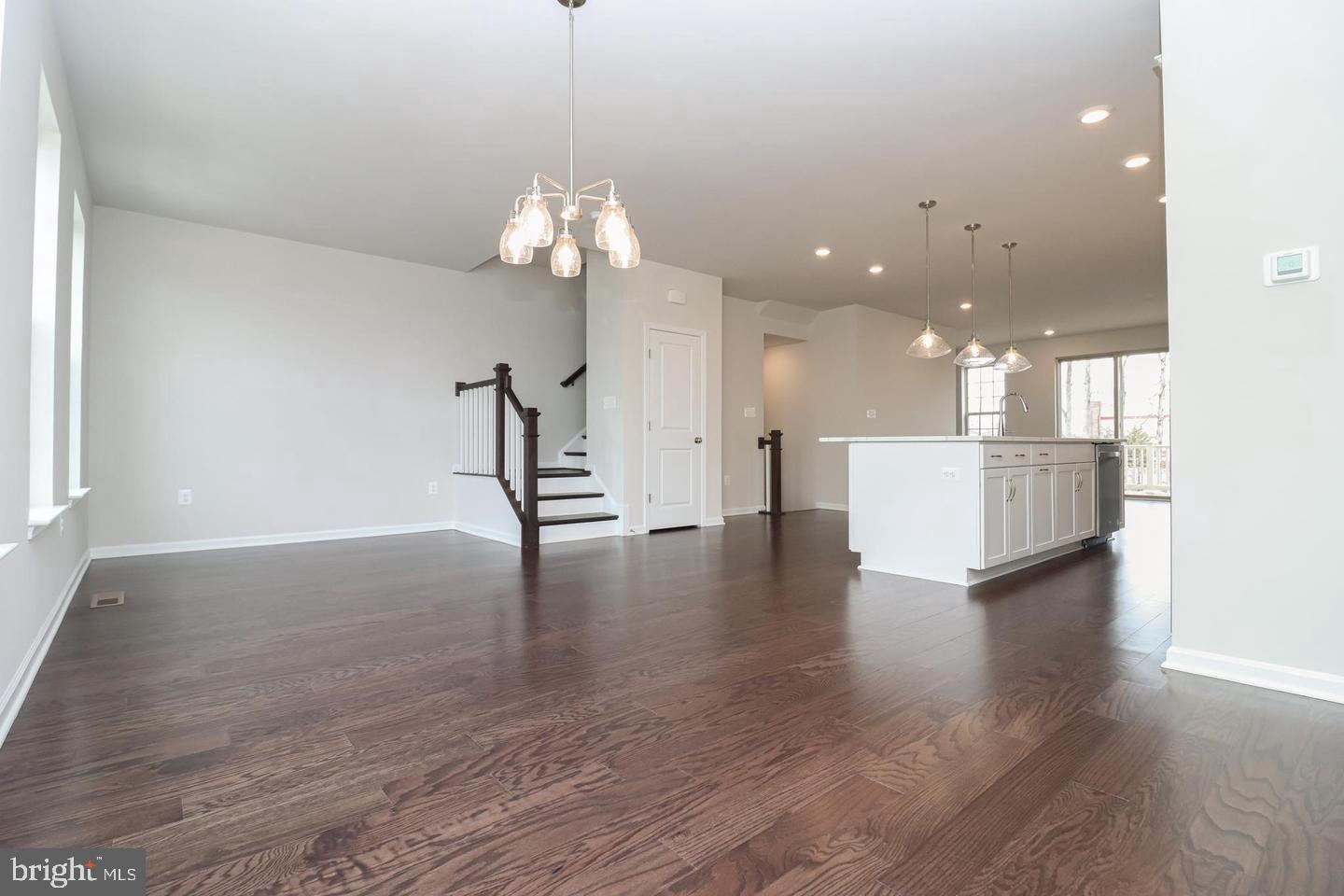 1624 FIELD SPARROW TERRACE NE