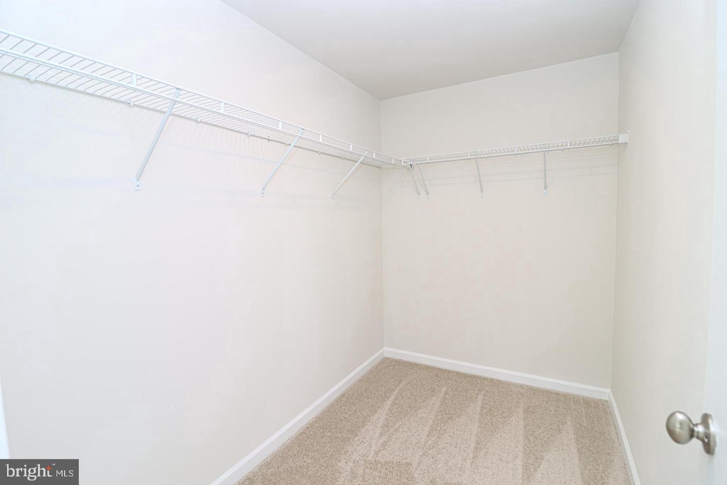 1624 FIELD SPARROW TERRACE NE