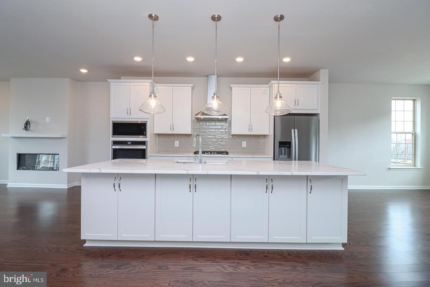 1624 FIELD SPARROW TERRACE NE