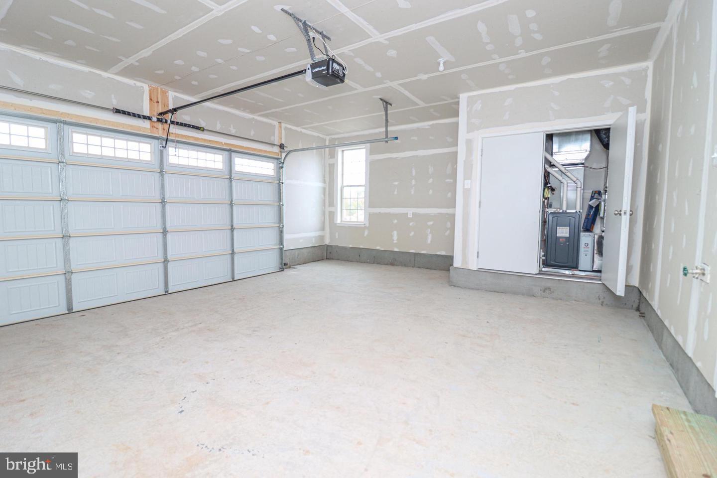 1624 FIELD SPARROW TERRACE NE