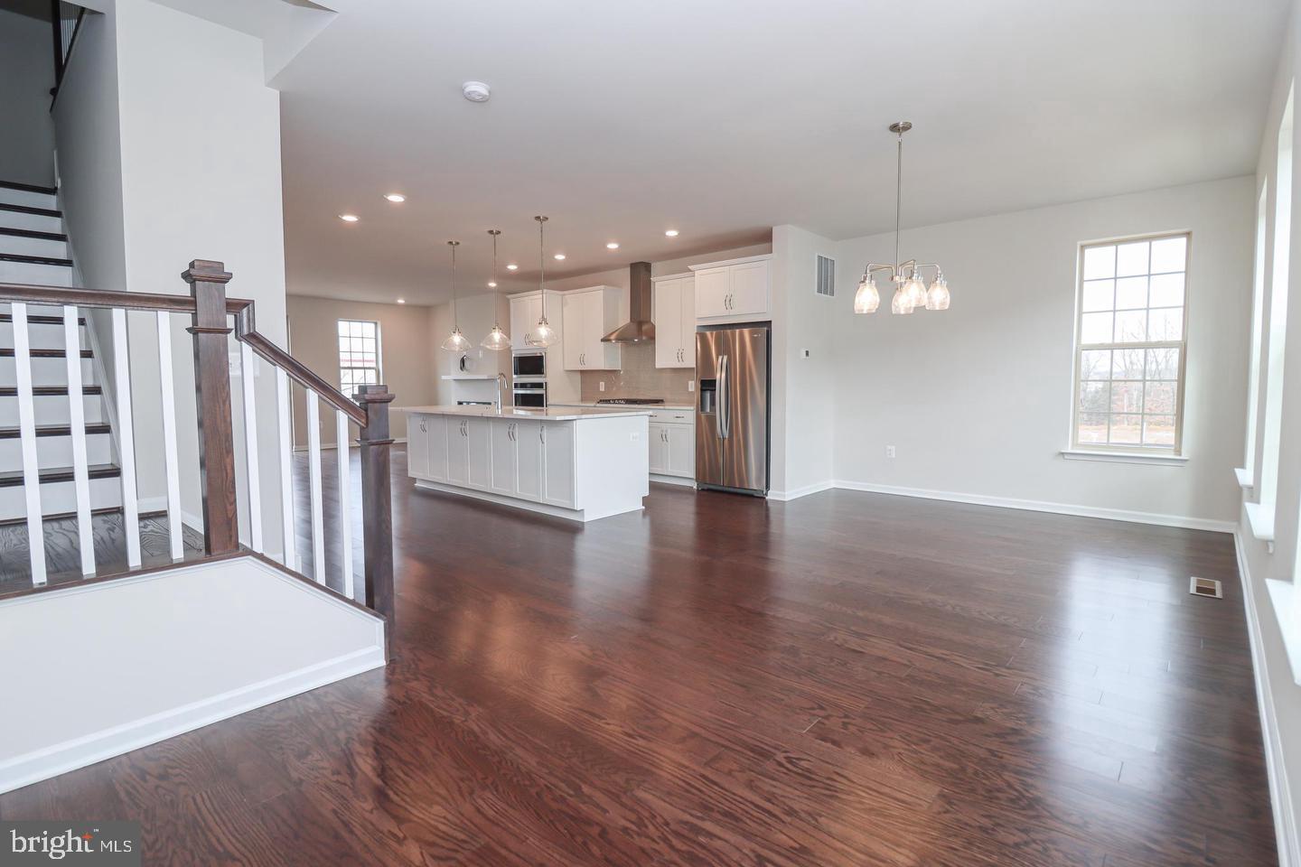 1624 FIELD SPARROW TERRACE NE