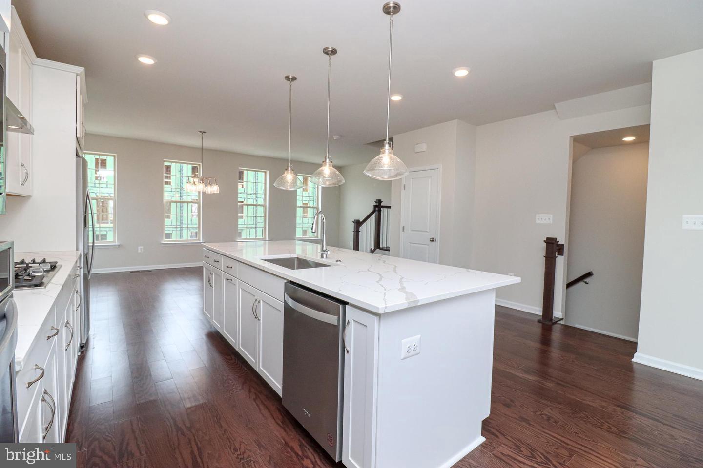 1624 FIELD SPARROW TERRACE NE