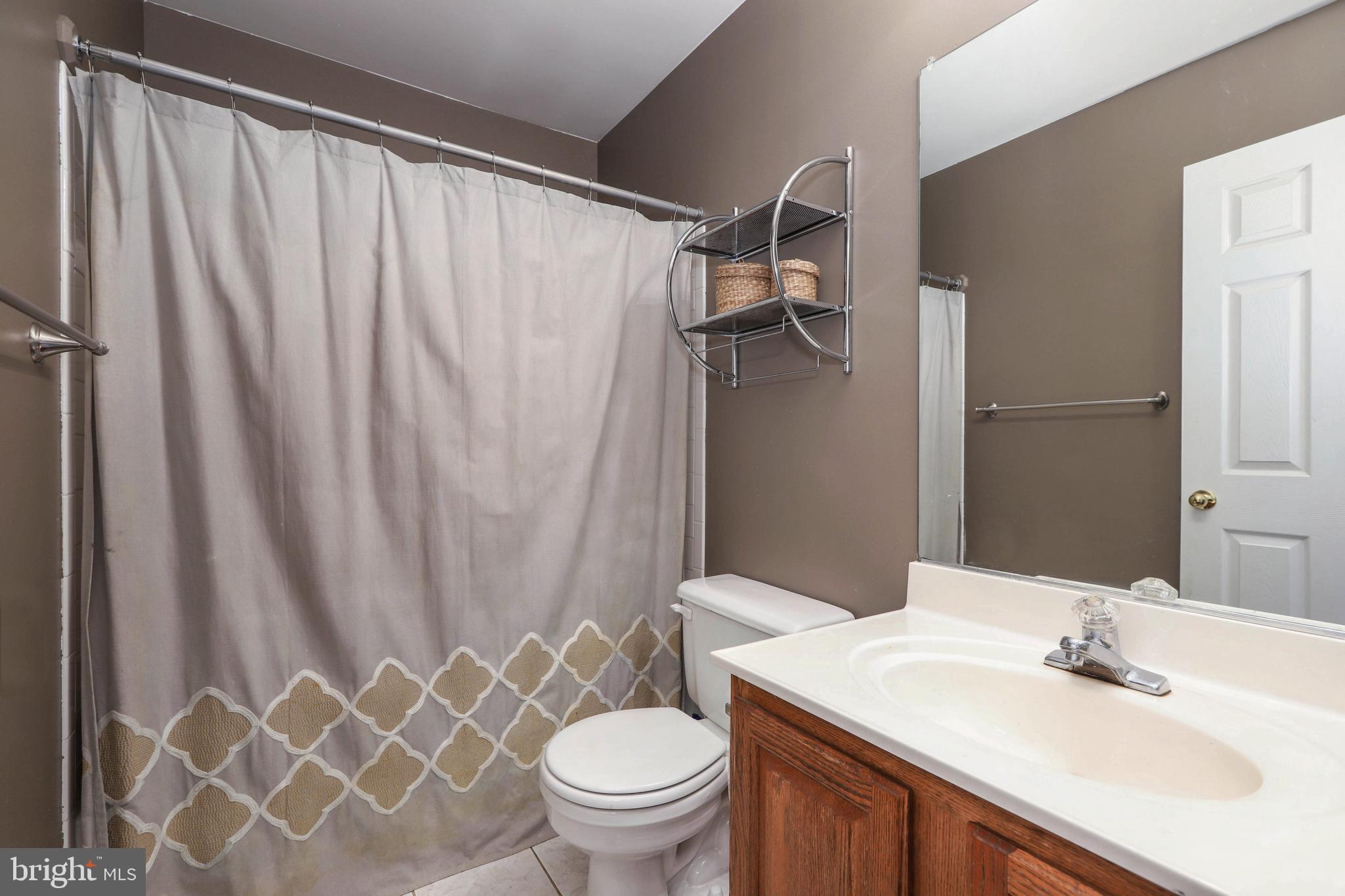 717 GALLOWAY DRIVE SE