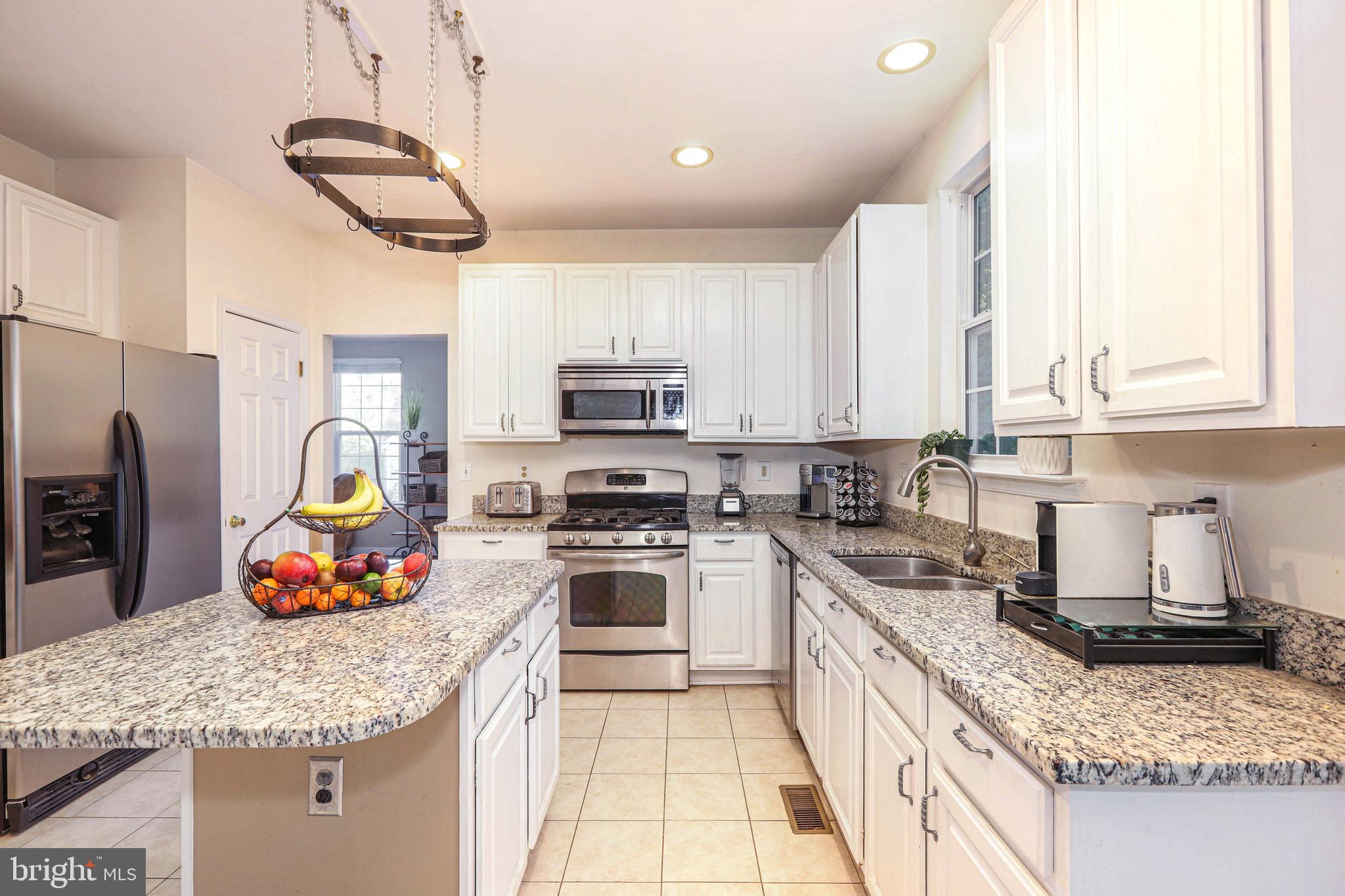 717 GALLOWAY DRIVE SE