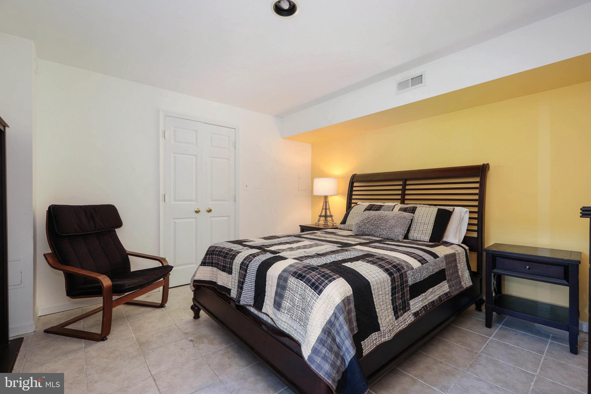 717 GALLOWAY DRIVE SE