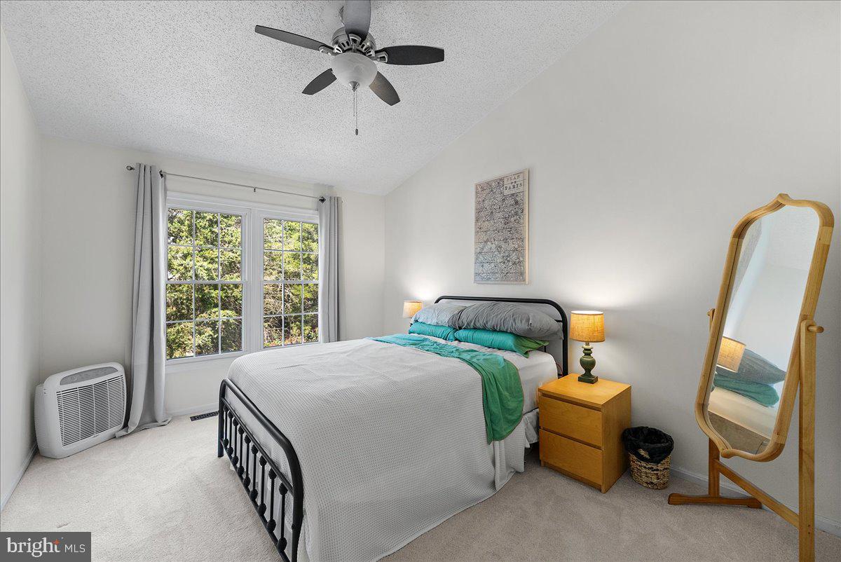 20930 TOBACCO SQUARE