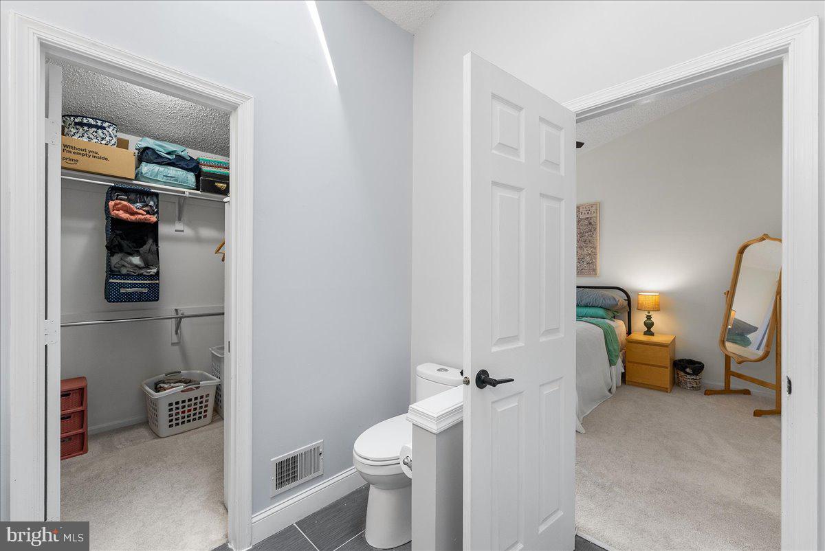 20930 TOBACCO SQUARE