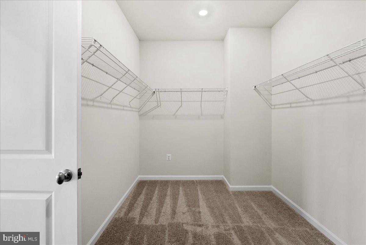 1636 FIELD SPARROW TERRACE NE