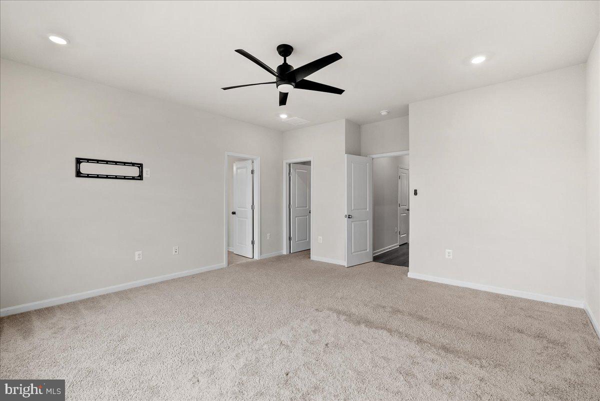 1636 FIELD SPARROW TERRACE NE