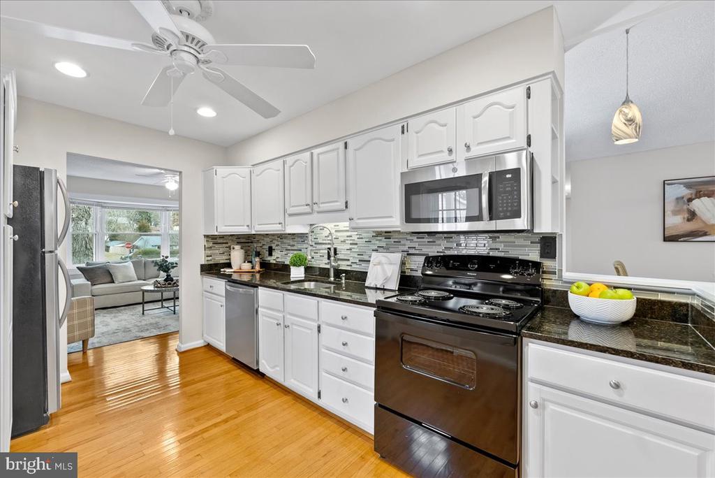 2402 SAGAMORE COURT