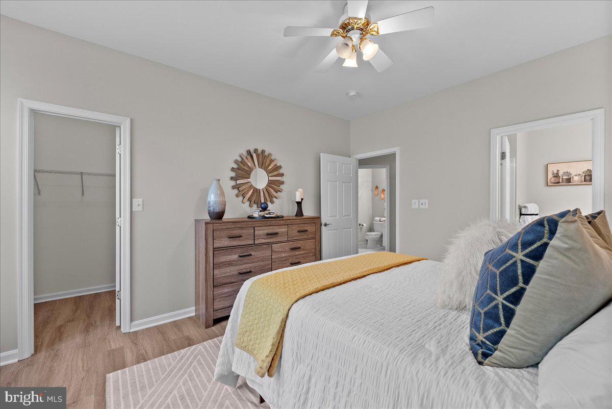 6904 WALNUT HILL DRIVE