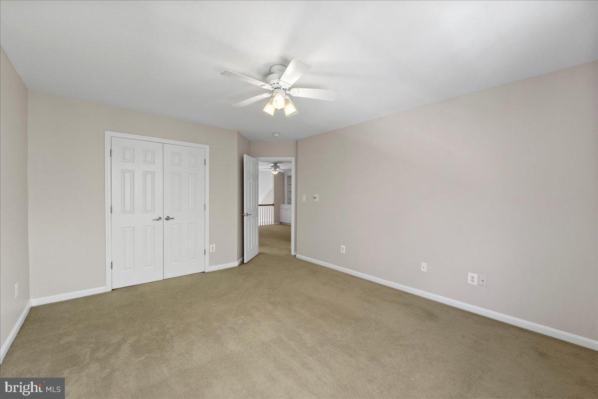 6904 WALNUT HILL DRIVE