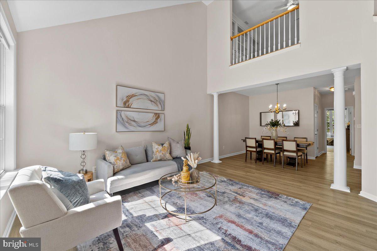 6904 WALNUT HILL DRIVE