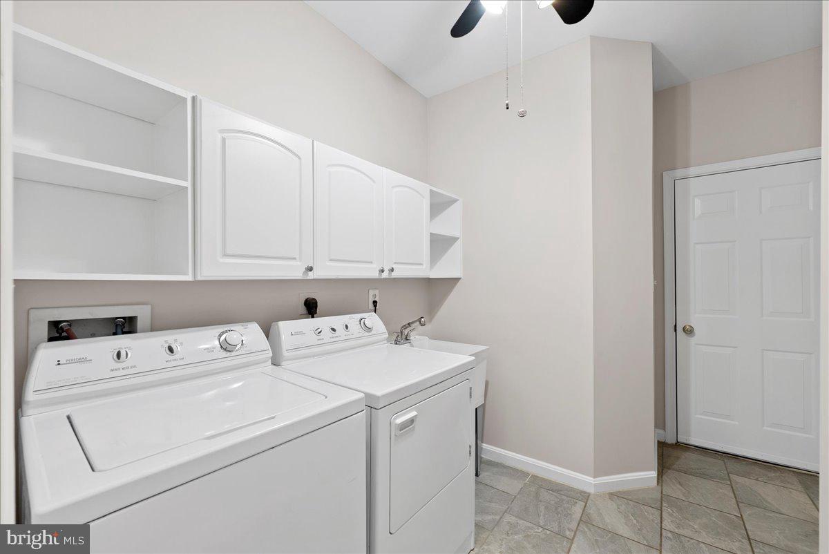 6904 WALNUT HILL DRIVE