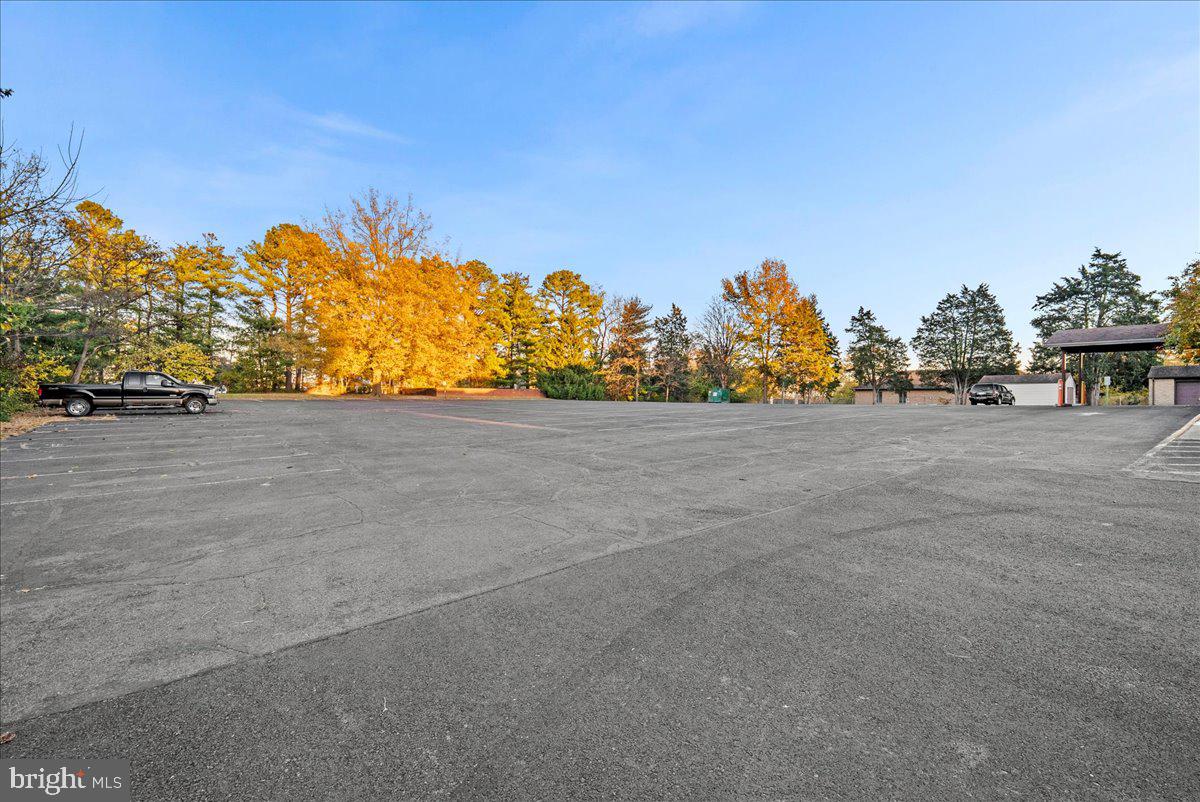 10690 CRESTWOOD DRIVE A