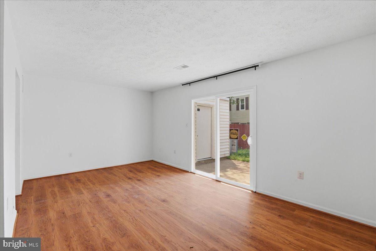 10177 IRONGATE WAY