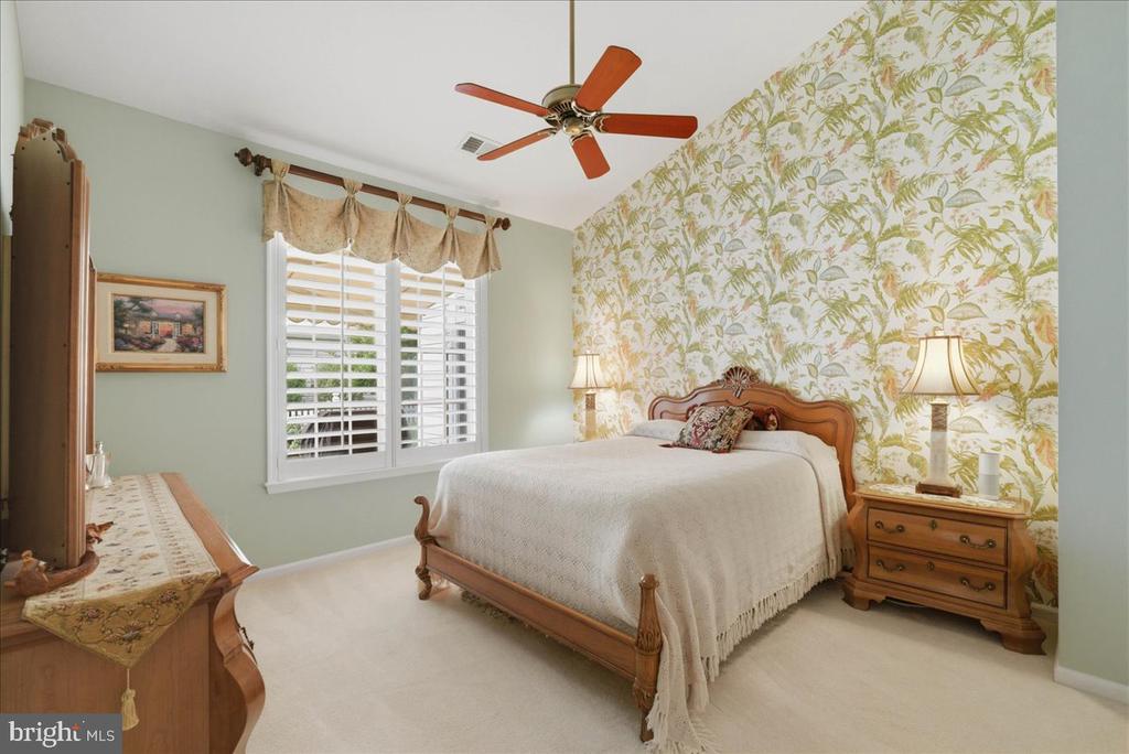 13452 FIELDSTONE