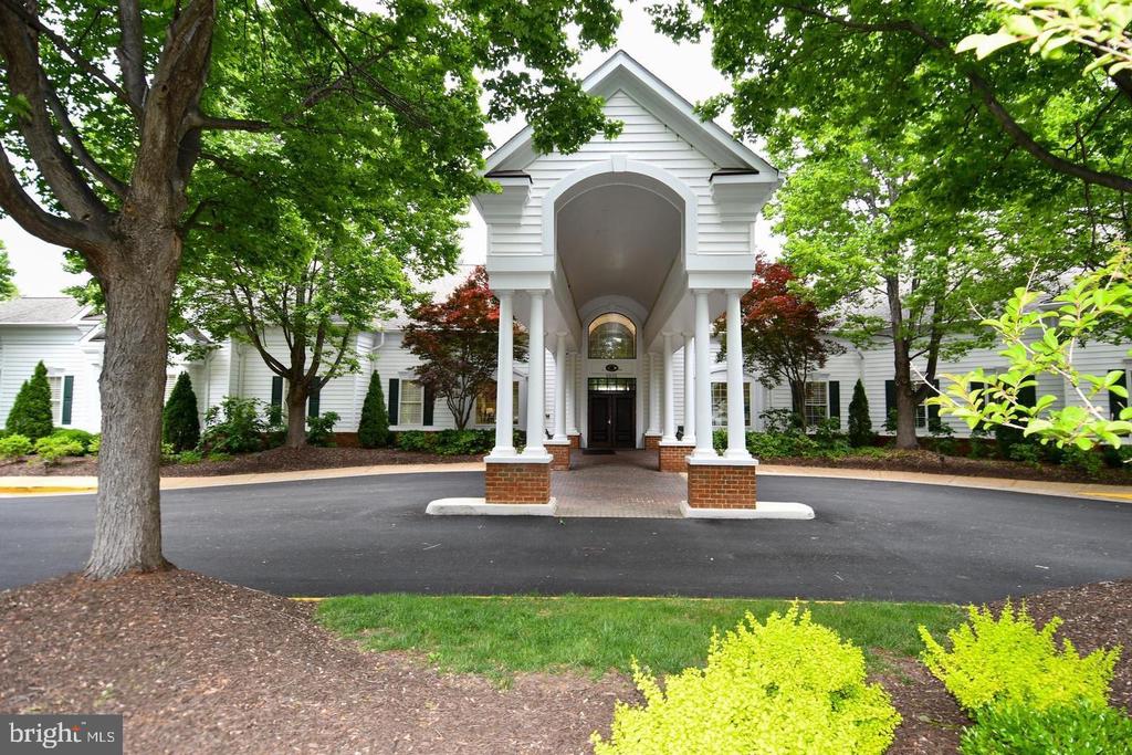 13452 FIELDSTONE