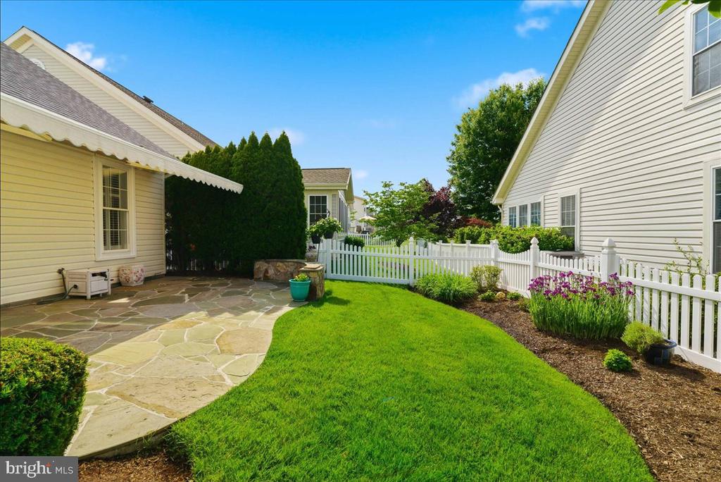 13452 FIELDSTONE