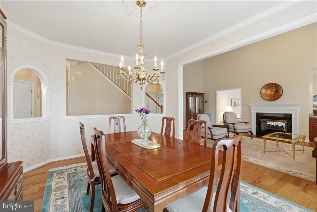 13452 FIELDSTONE