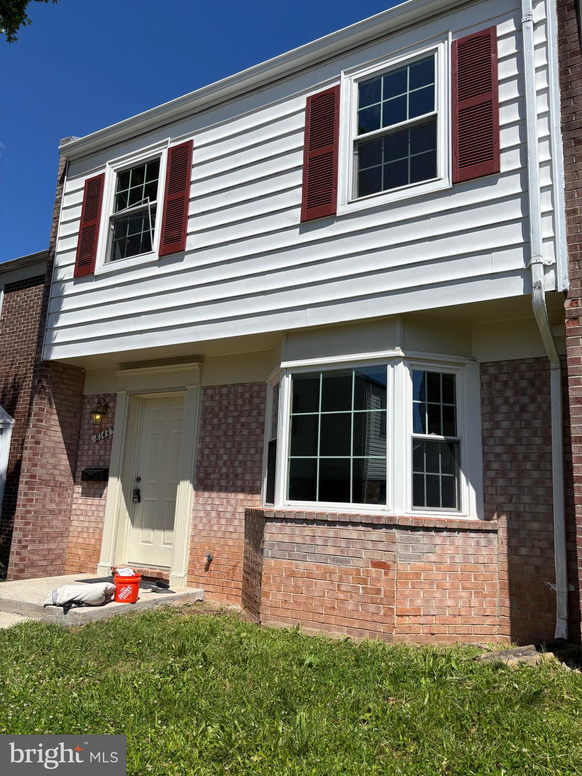 8143 COMMUNITY DRIVE 8143