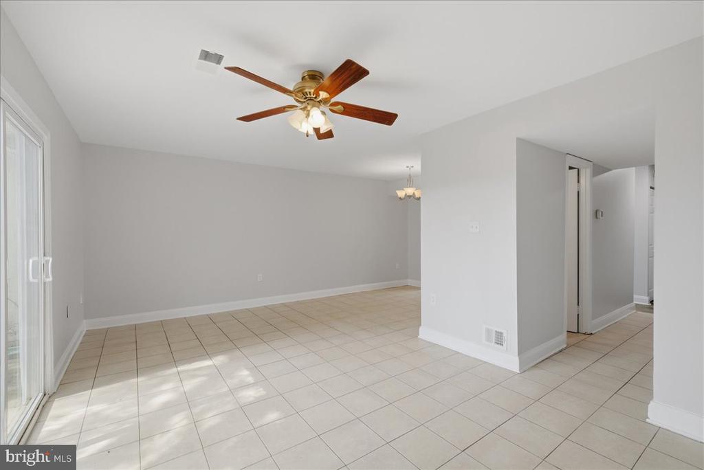 8143 COMMUNITY DRIVE 8143