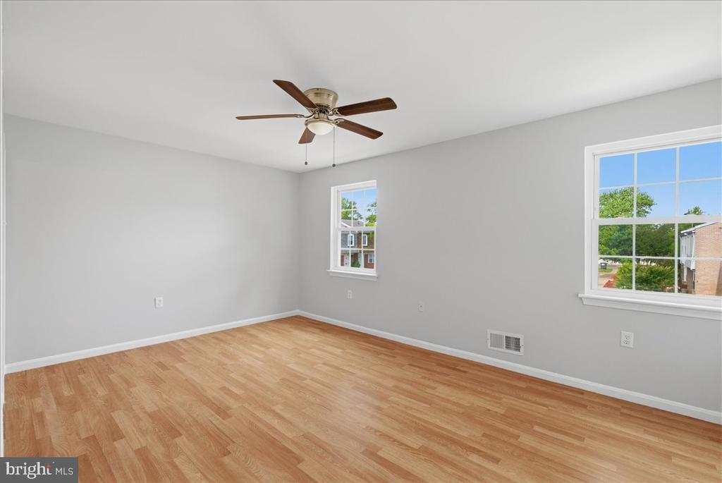 8143 COMMUNITY DRIVE 8143