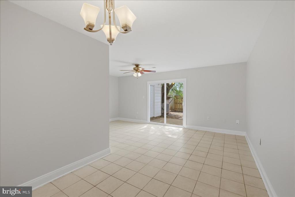 8143 COMMUNITY DRIVE 8143