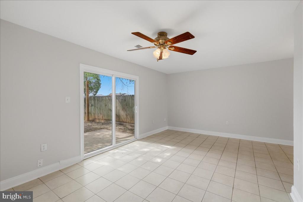 8143 COMMUNITY DRIVE 8143