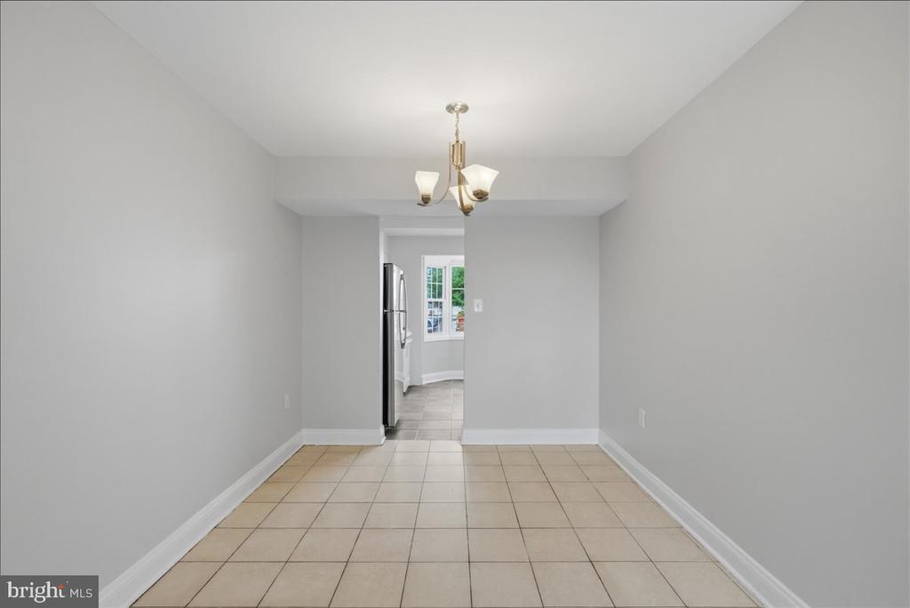 8143 COMMUNITY DRIVE 8143