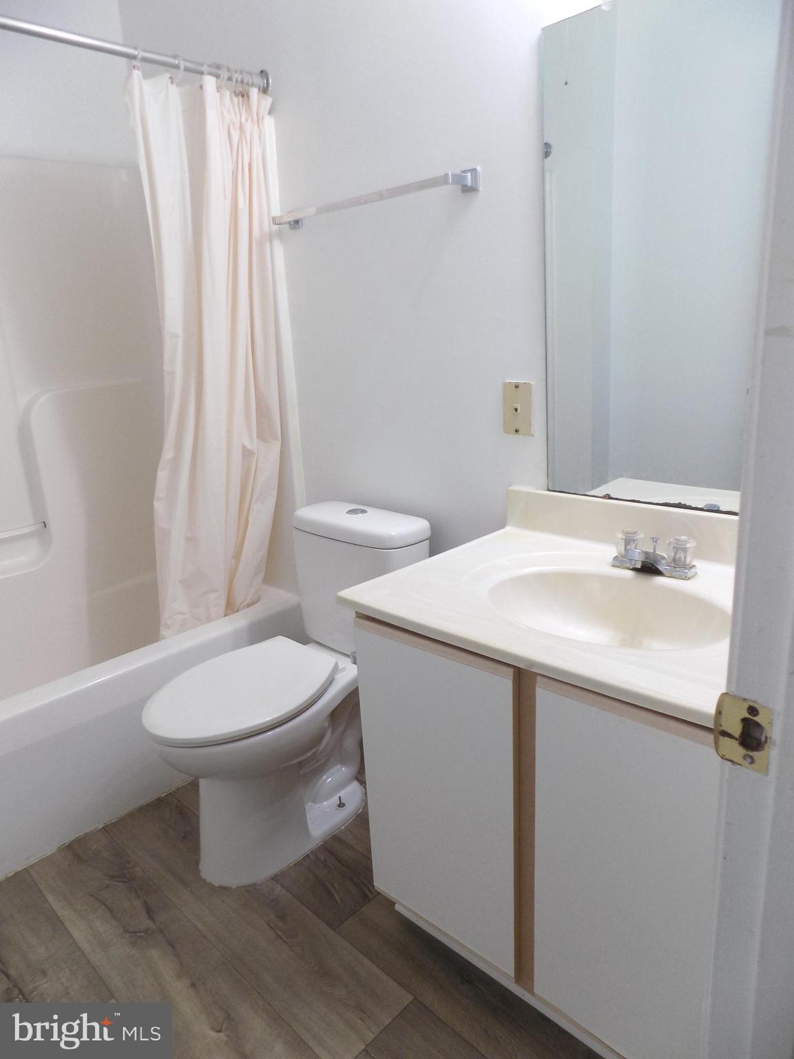 75 RED MAPLE COURT 101