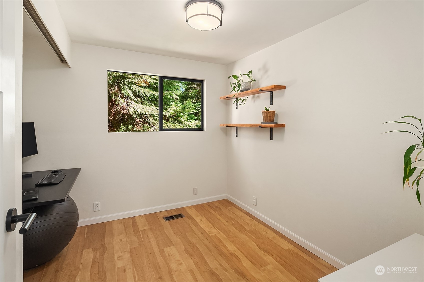 21322 2nd Drive SE