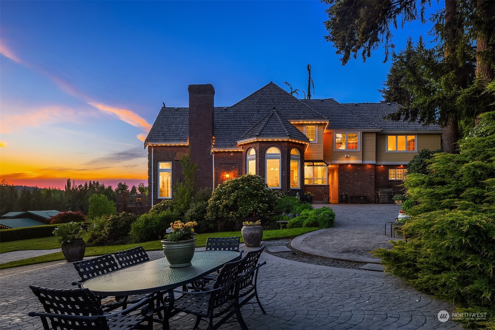 13246 Woodinville Redmond Road NE