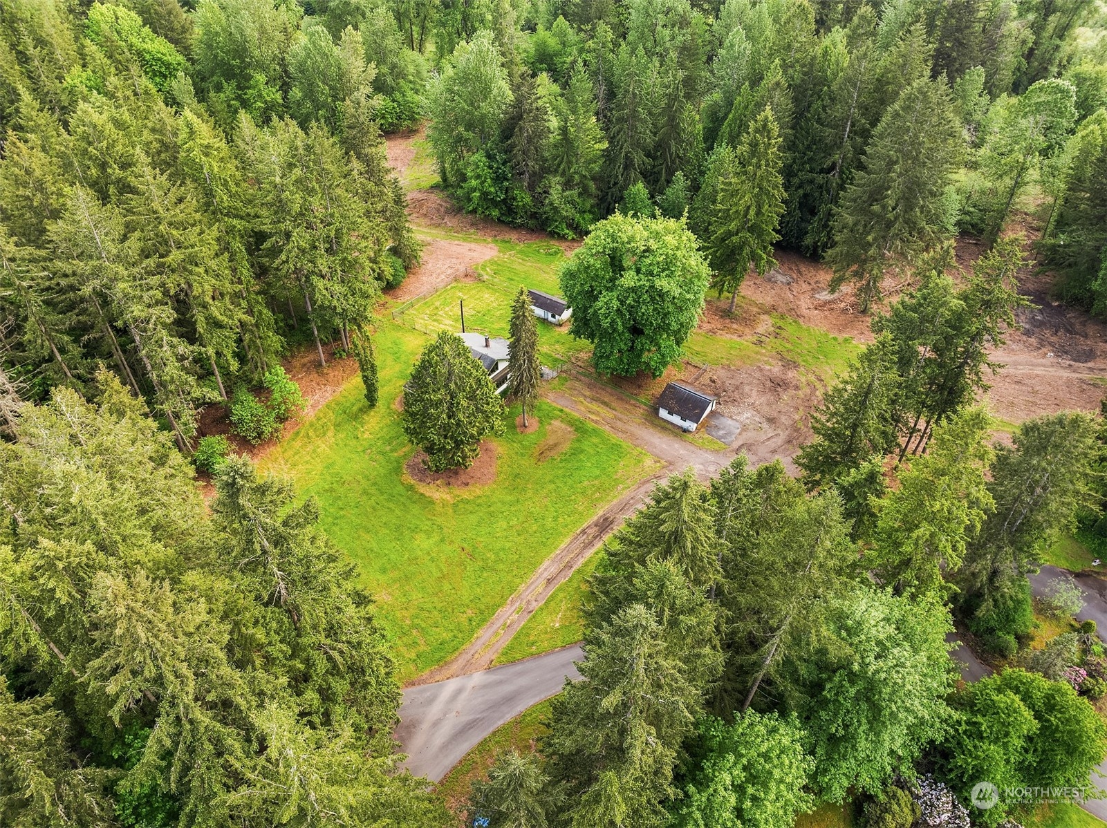 22333 NE Redmond Fall City Road