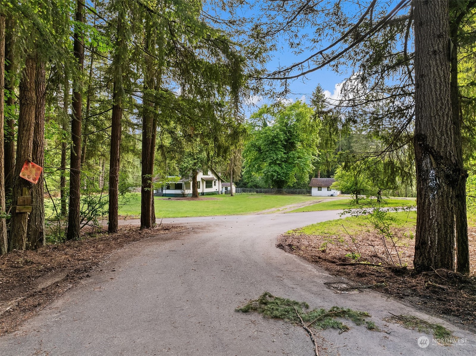 22333 NE Redmond Fall City Road