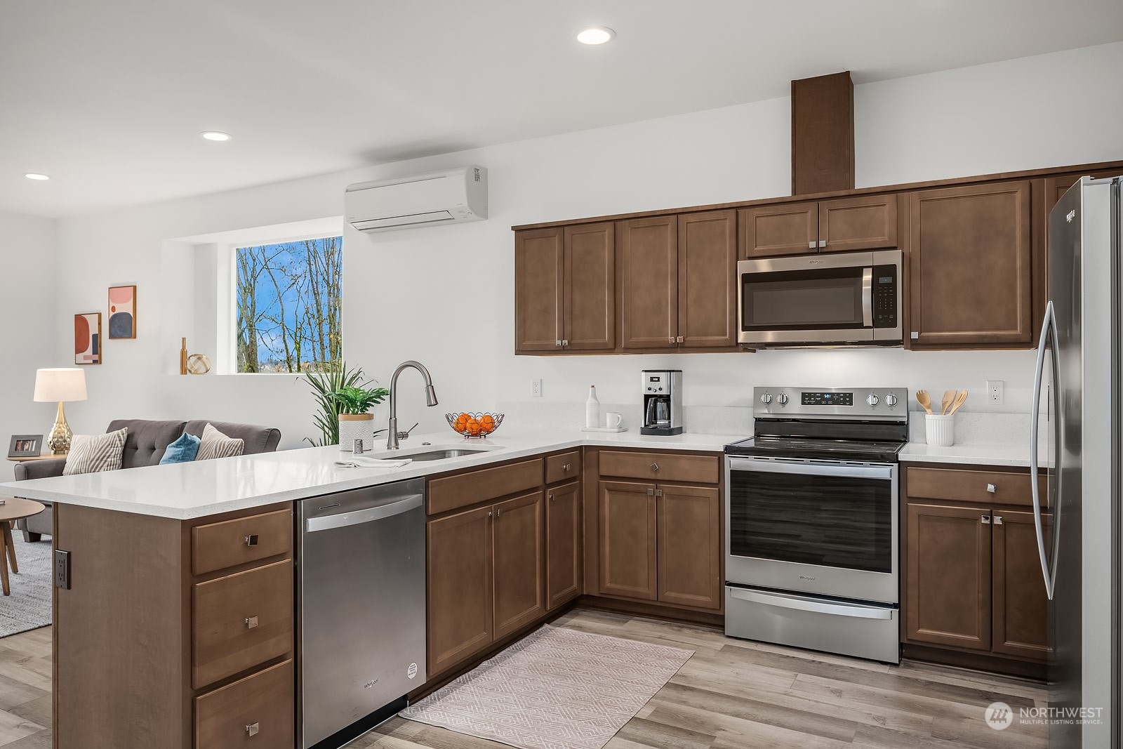 9933 14th Avenue S Unit: B-4