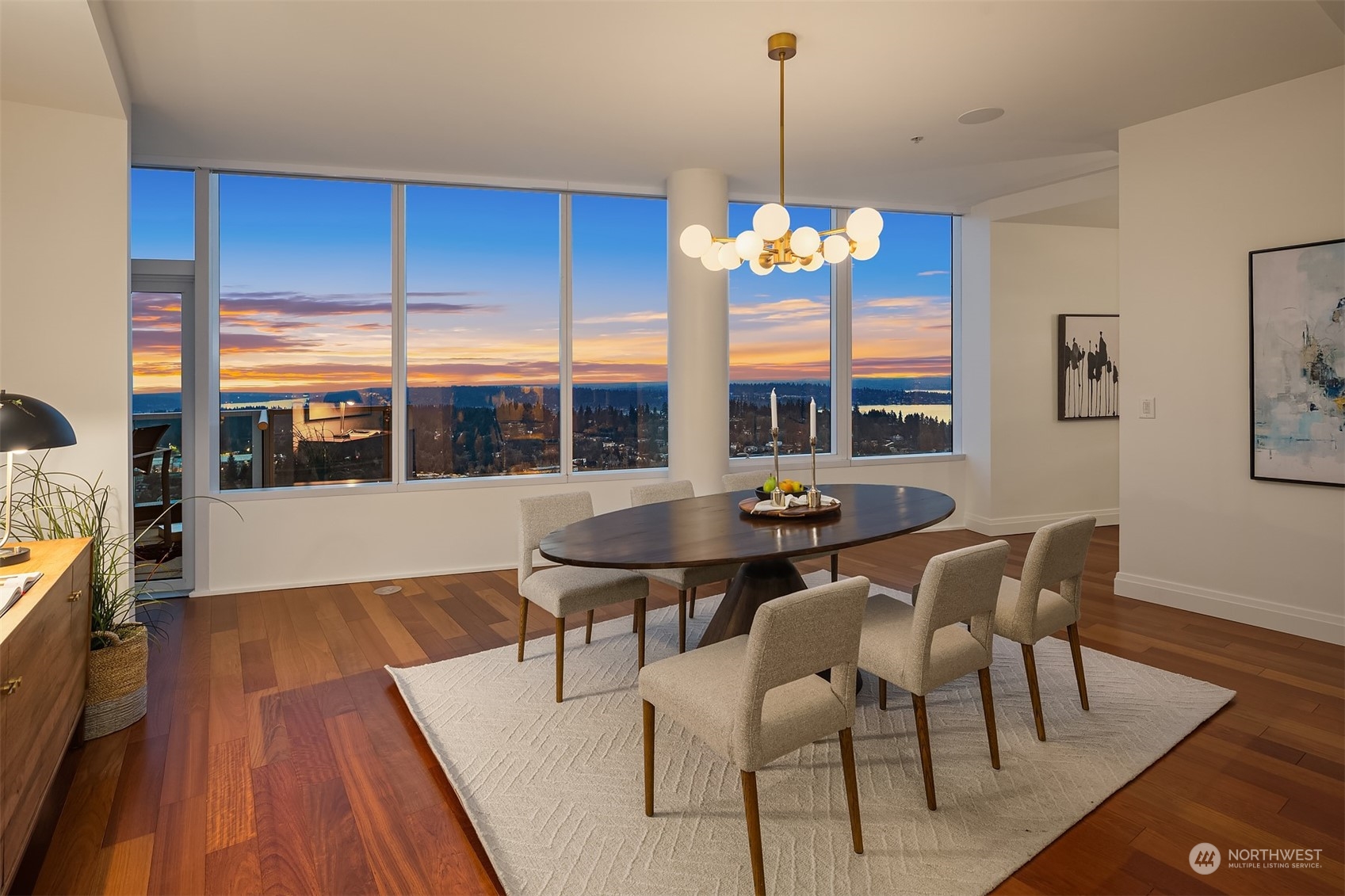 500 106th Avenue NE Unit: 4105