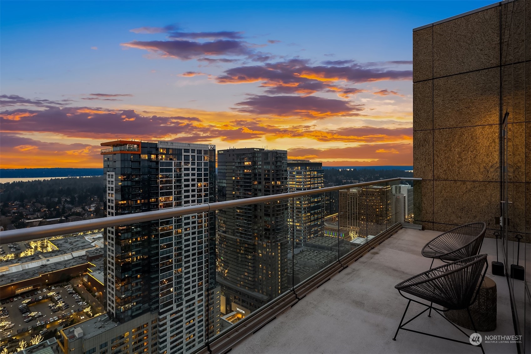 500 106th Avenue NE Unit: 4105