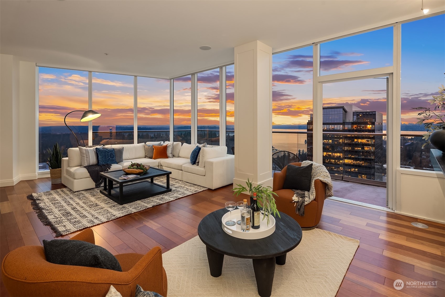 500 106th Avenue NE Unit: 4105