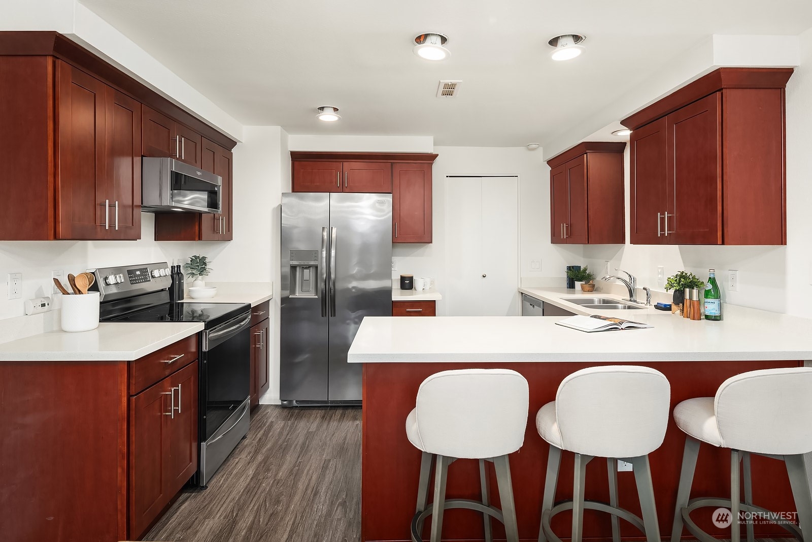 12004 Slater Avenue NE Unit: F8