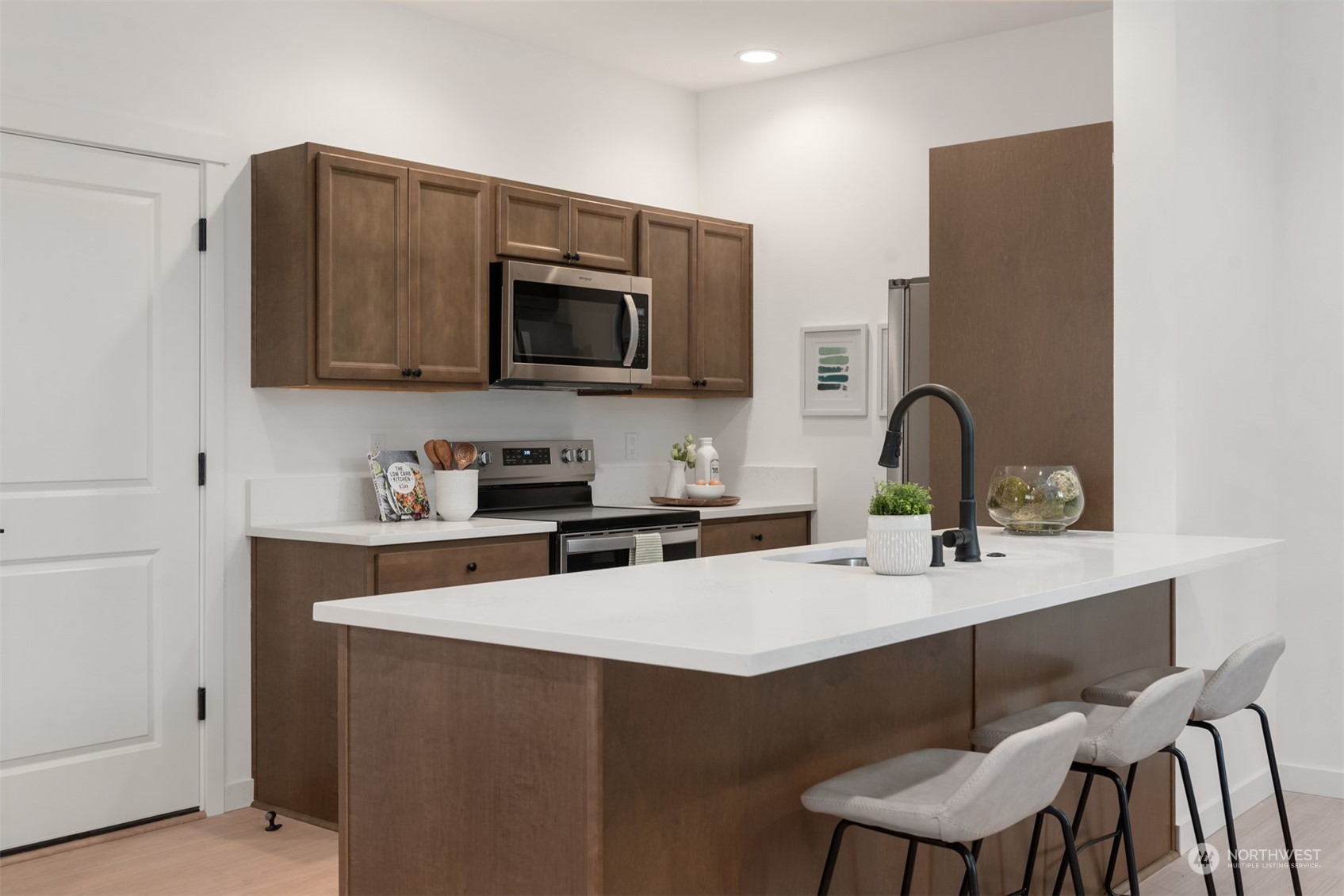 1240 SW 124th Street Unit: 6B