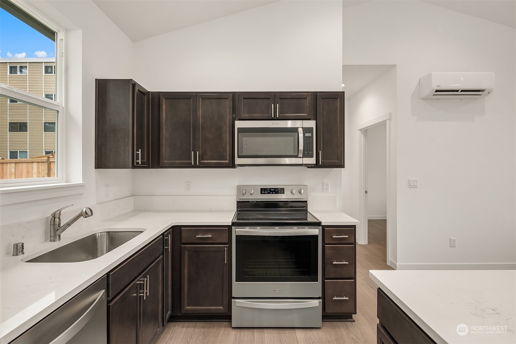 1240 SW 124th Street Unit: 6C