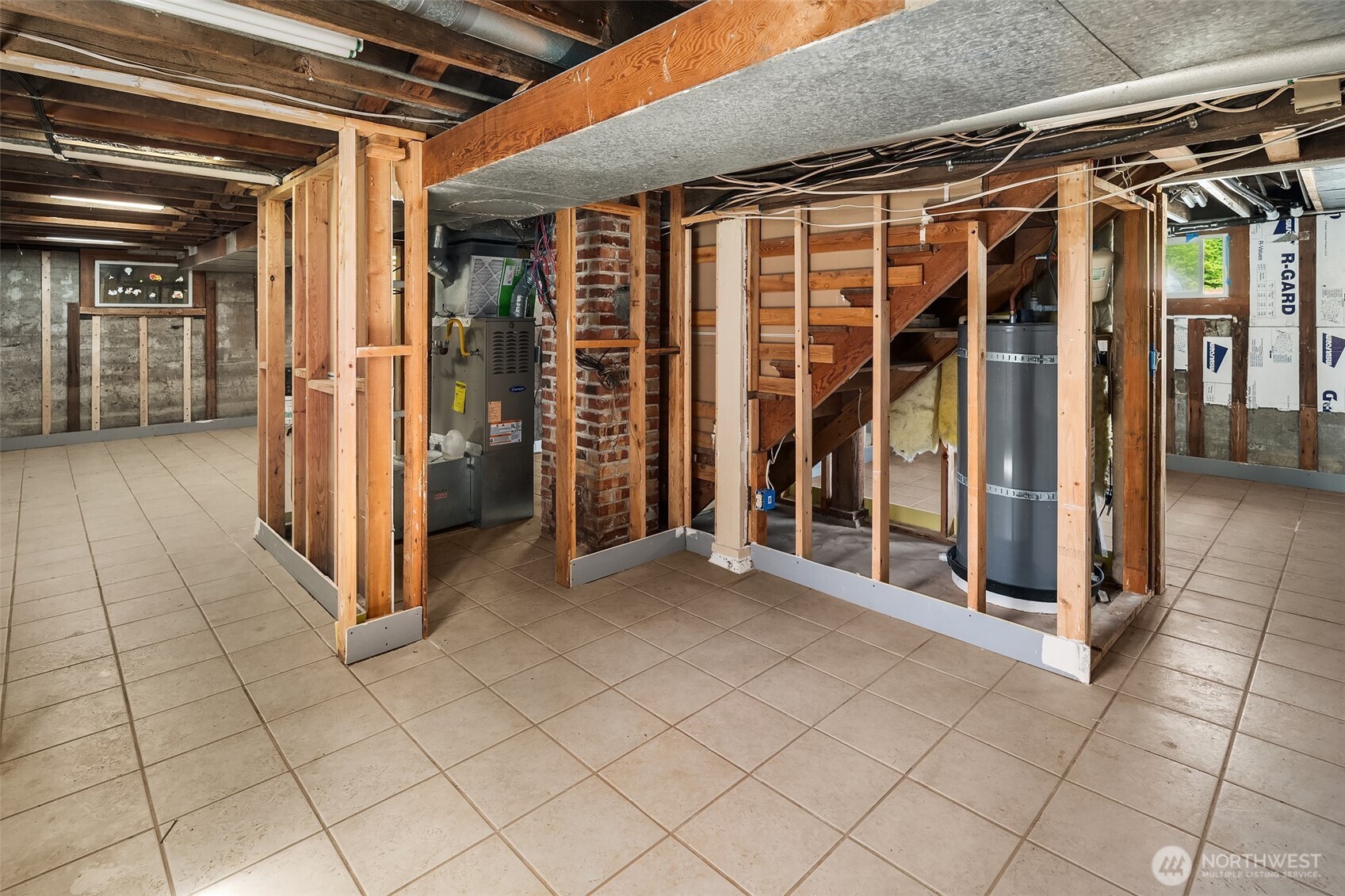 25443 Pioneer Way NW