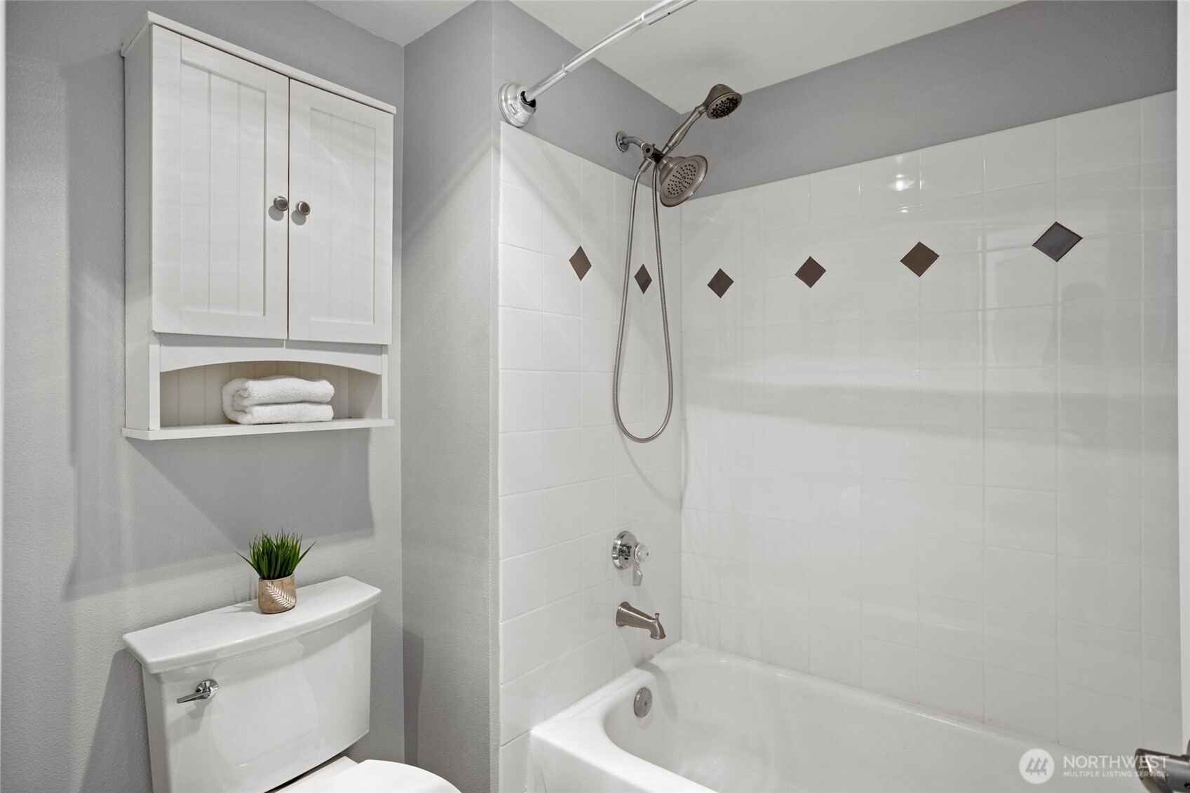 18501 SE Newport Way Unit: G132