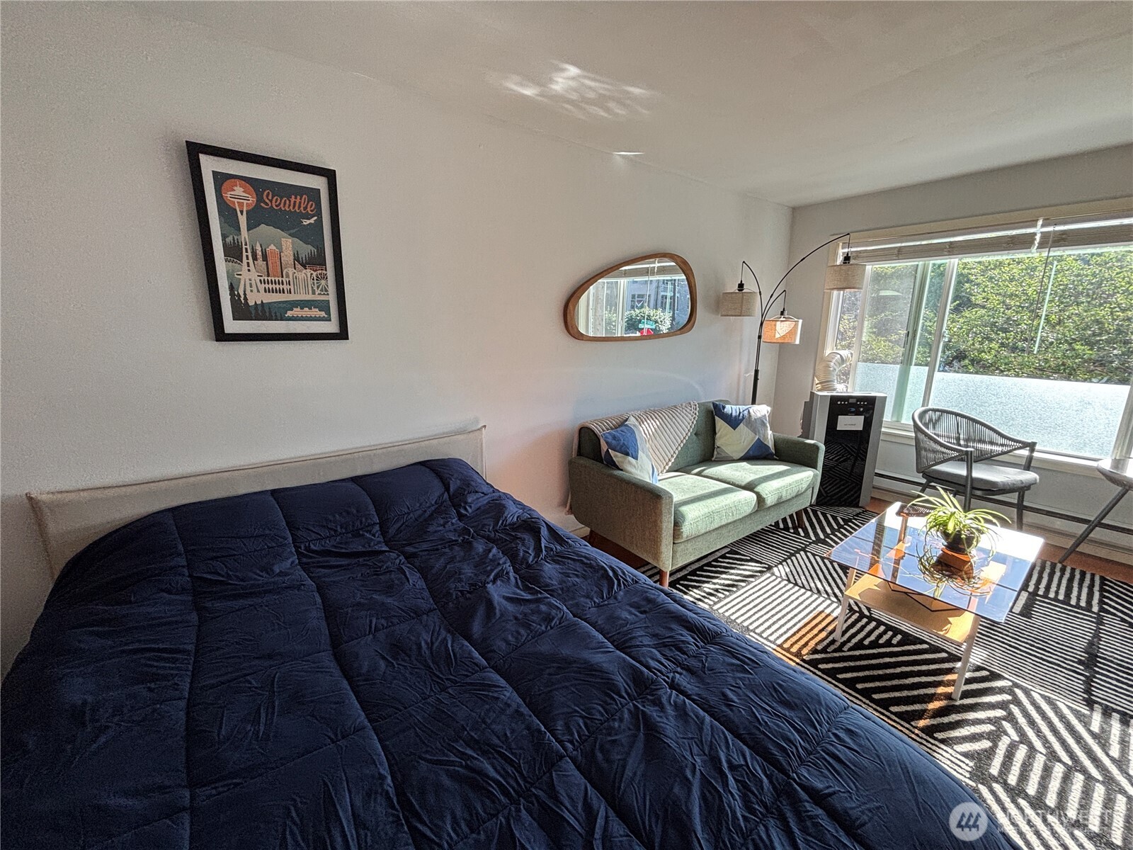 1707 Boylston Avenue Unit: 206