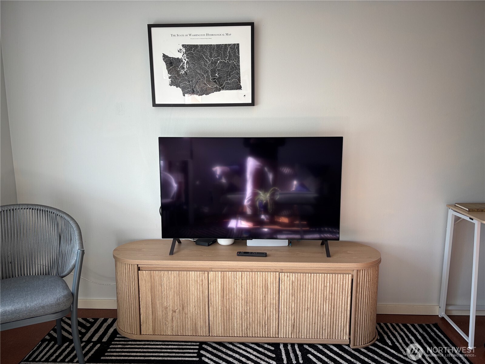 1707 Boylston Avenue Unit: 206