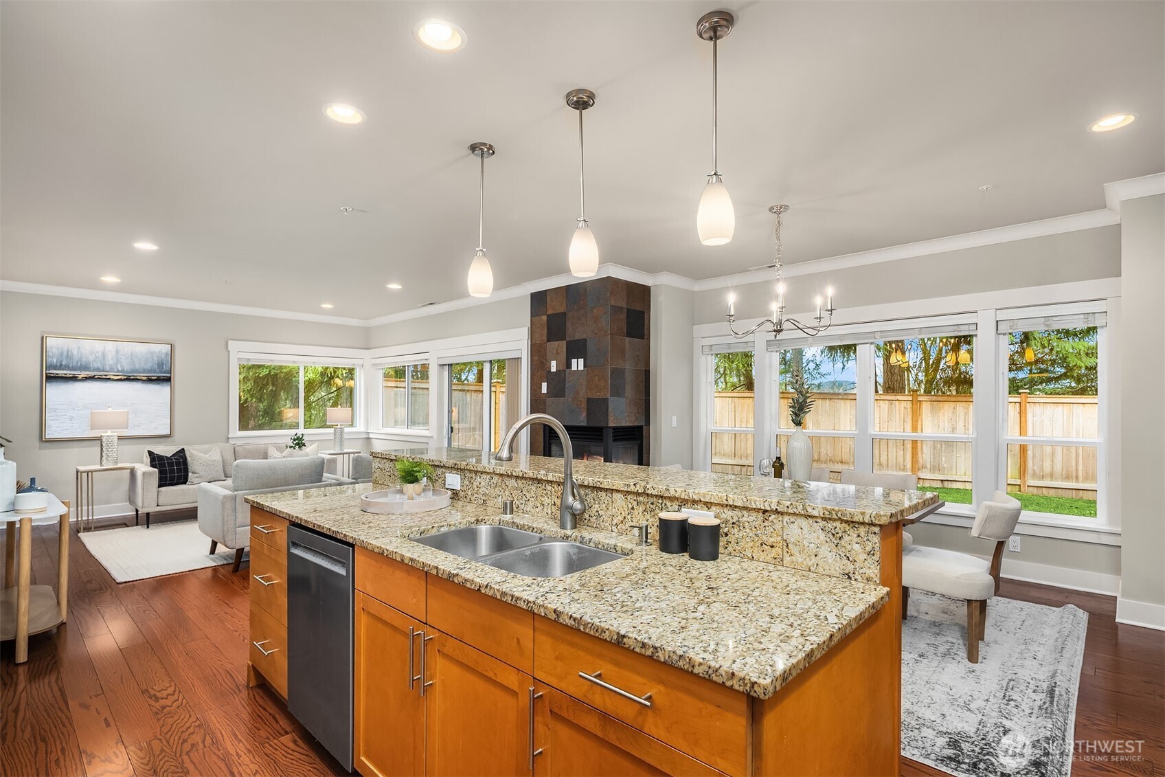 900 228th Avenue NE Unit: 1C