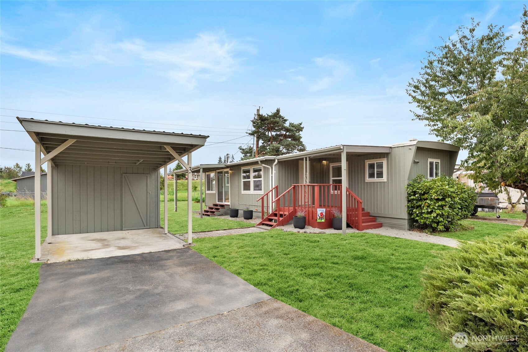 8915 Wilkensen Road SE Unit: 3