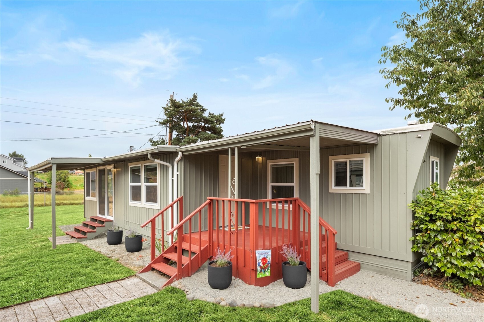 8915 Wilkensen Road SE Unit: 3