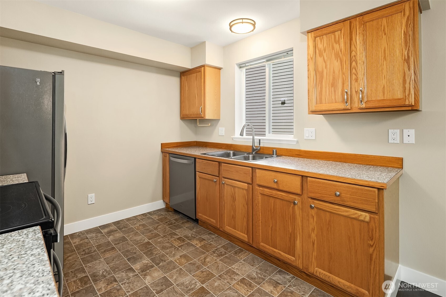 1101 10th Street Unit: 13